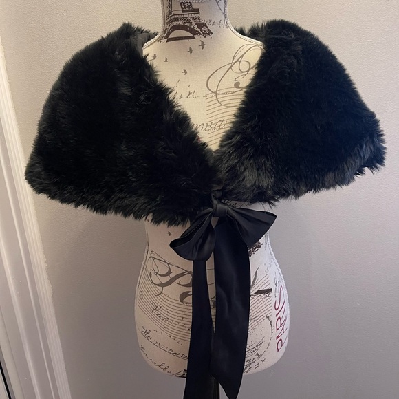 Apostrophe Faux Fur Wrap with Satin Tie - Picture 1 of 9